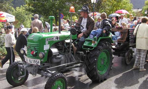 Bauernherbstfest in Krimml, Oldtimer Traktor