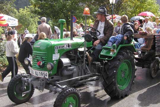 Oldtimer-Traktor am Bauernherbstfest in Krimml
