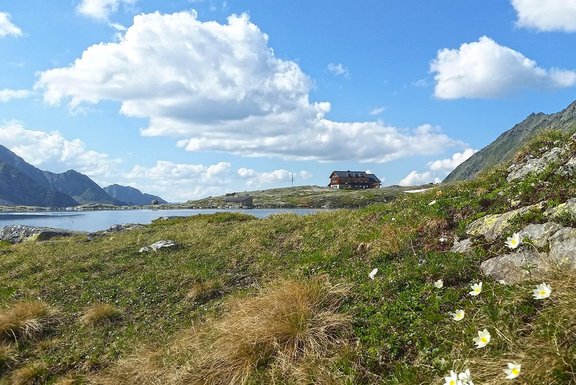 Zittauer Hütte und Wildgerlossee