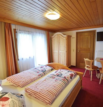 Frühstückspension Ferienwohnungen Lachmayer