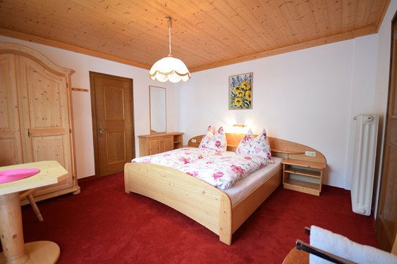 Zimmer Ferienwohnung Wasserfallblick