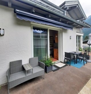 Stone Pine Studio with Terrace